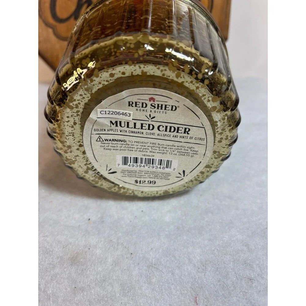 Red Shed Candle - Mulled Cider scent